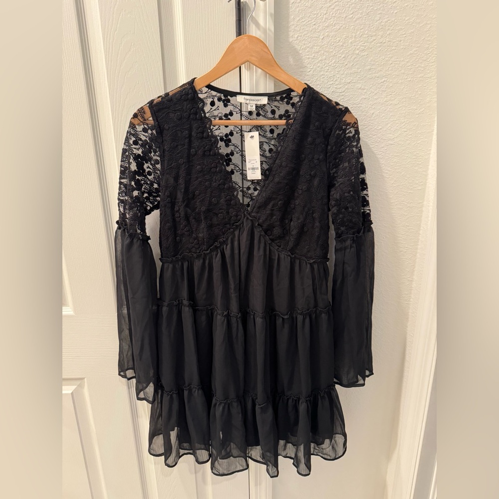 Francesca's Collections Black Bell Sleeve Tiered Blouse